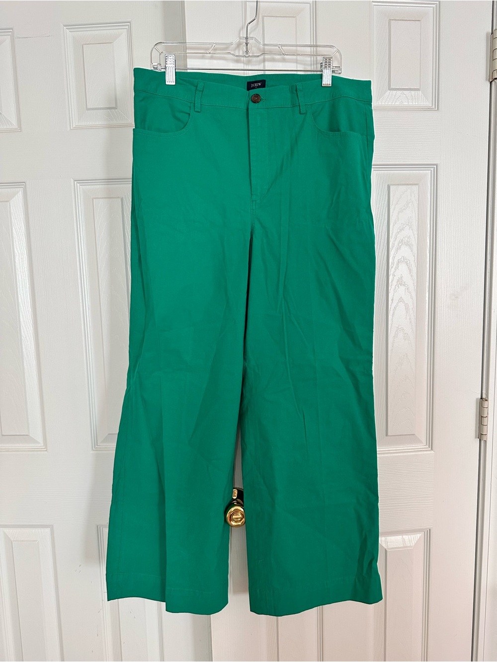 J Crew Factory Flare Chinos Green NWT Size 32T (14 Regular)